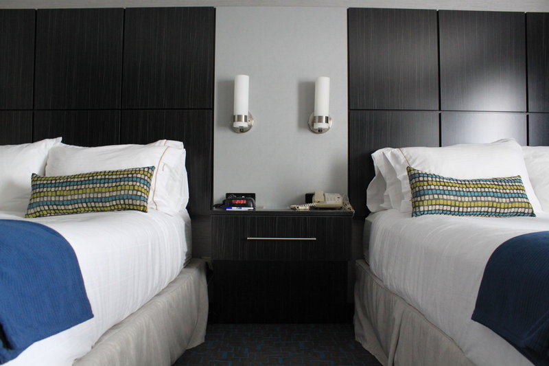 Holiday Inn Express Janesville-I-90 & US Hwy 14 - Janesville, WI