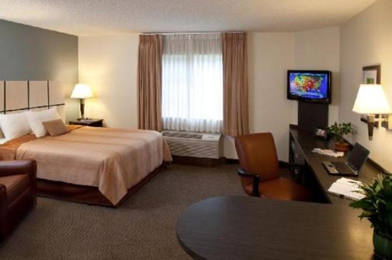 Candlewood Suites DETROIT-ANN ARBOR - Tecumseh, MI