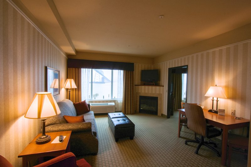 Holiday Inn Express & Suites ASTORIA - Henderson Harbor, NY