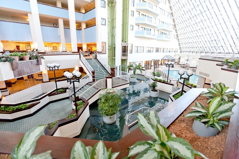 Crowne Plaza ST. LOUIS AIRPORT - Bridgeton, MO