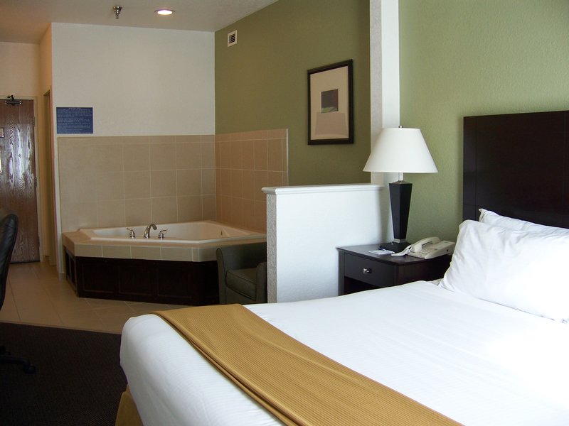 Holiday Inn Express - Rockford, OH