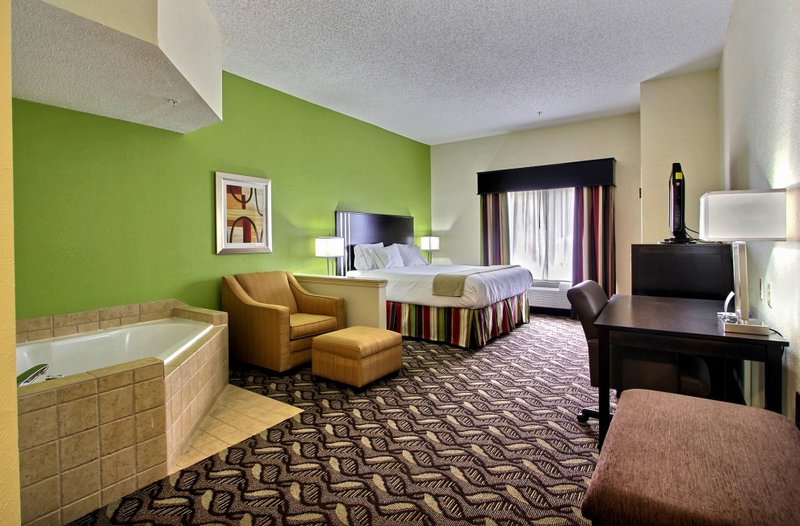 Holiday Inn Express - Richmond Hill, GA