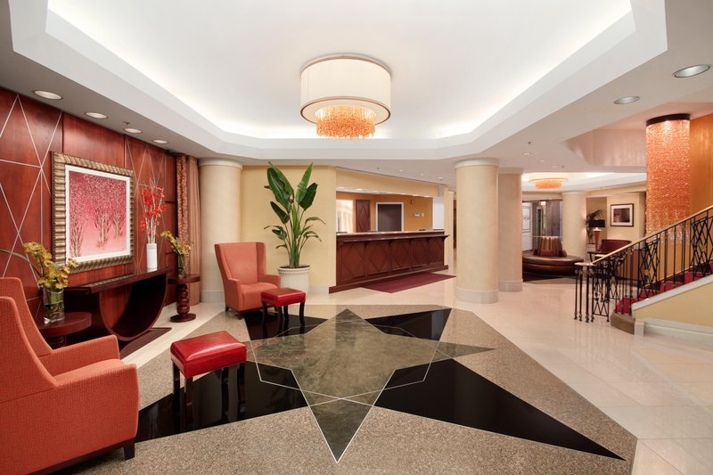 Hilton-Arlington - Arlington, VA