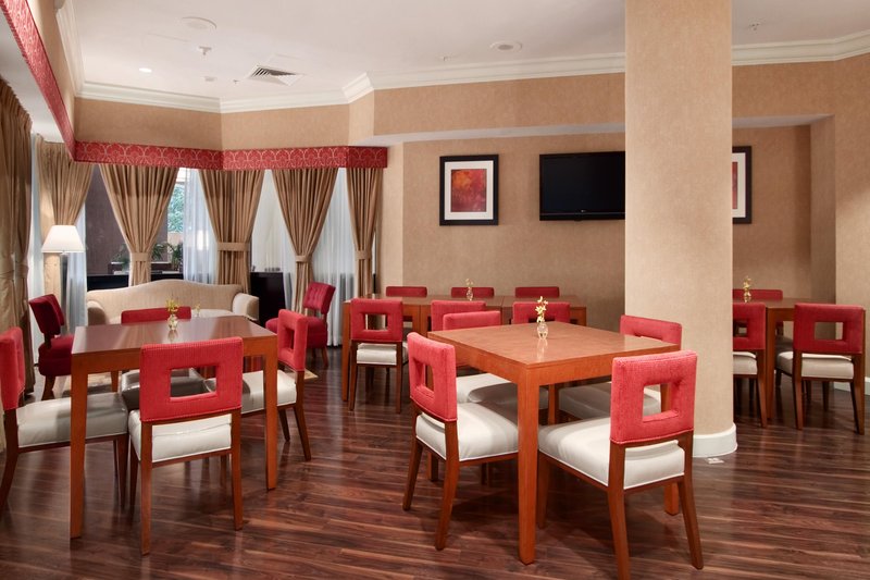Hilton-Arlington - Arlington, VA