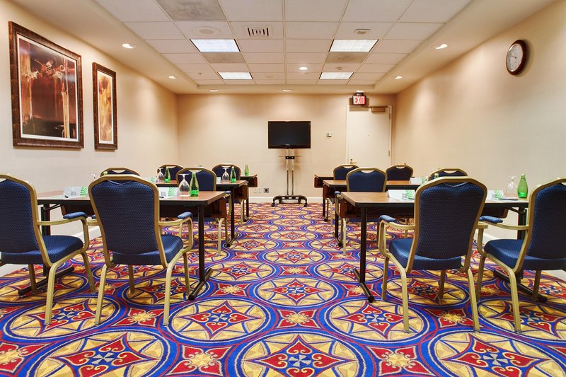 Hilton-Arlington - Arlington, VA