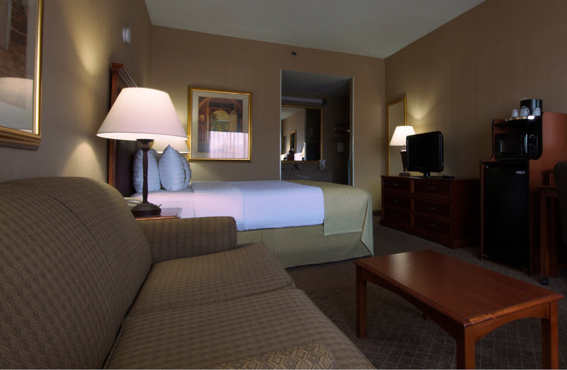 Country Inn & Suites - El Paso, TX