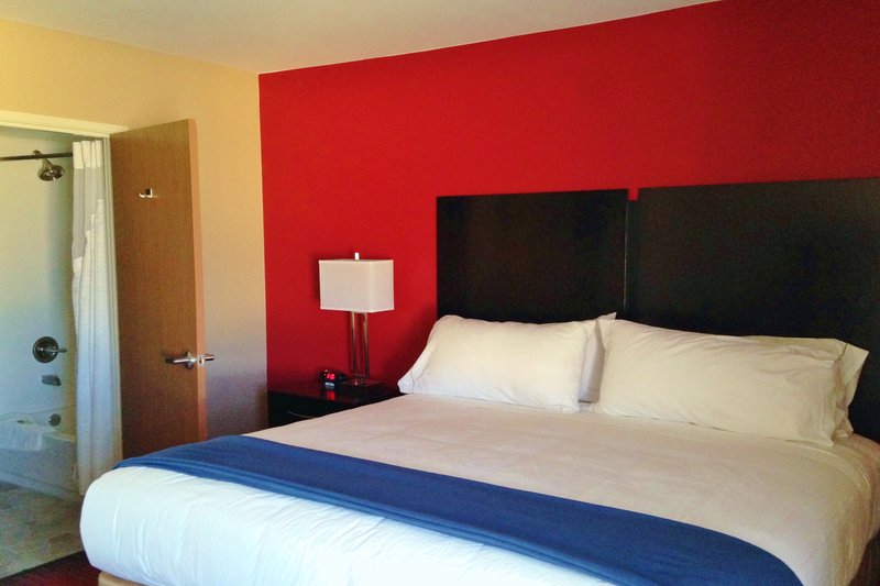 Holiday Inn Express Hotel & Suites Jackson Downtown-Coliseum - Jackson, MS