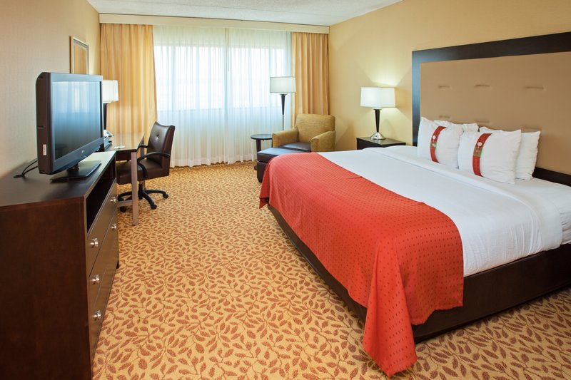Holiday Inn EVANSVILLE AIRPORT - Evansville, IN