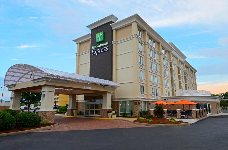 Holiday Inn Express-Hampton - Hampton, VA