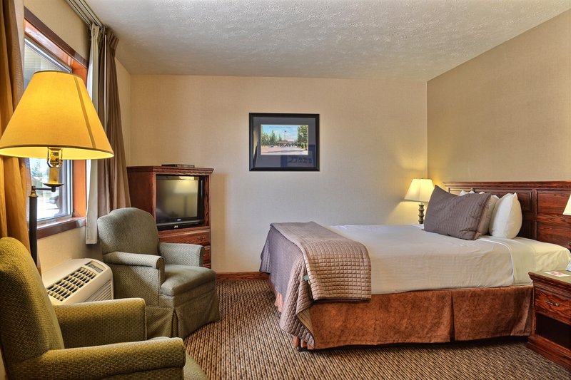 Best Western Cross-Winds Motor Inn - West Yellowstone, MT