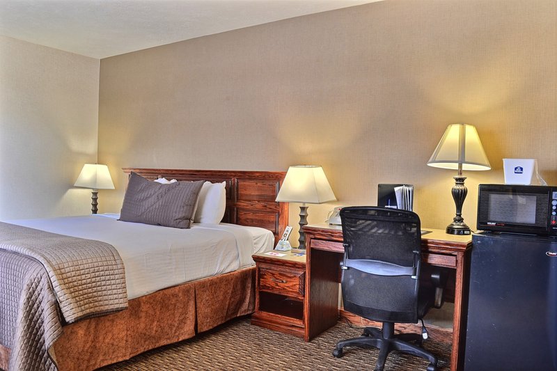 Best Western Cross-Winds Motor Inn - West Yellowstone, MT