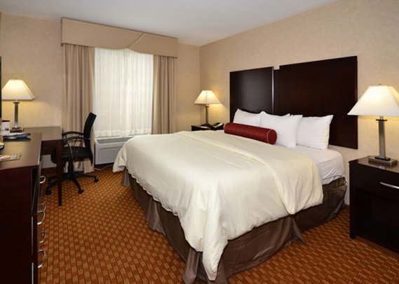 Clarion Inn Elmhurst - Oakbrook - Elmhurst, IL