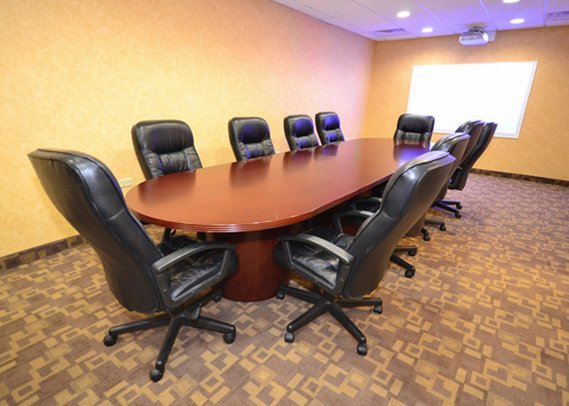 Clarion Inn Elmhurst - Oakbrook - Elmhurst, IL