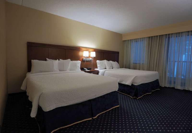 Courtyard By Marriott Columbus West - Columbus, OH