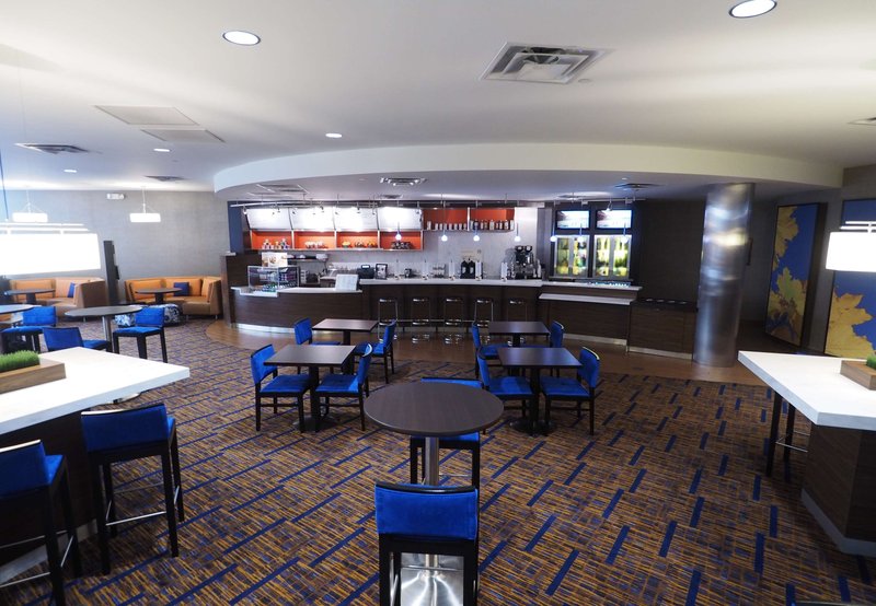 Courtyard By Marriott Columbus West - Columbus, OH