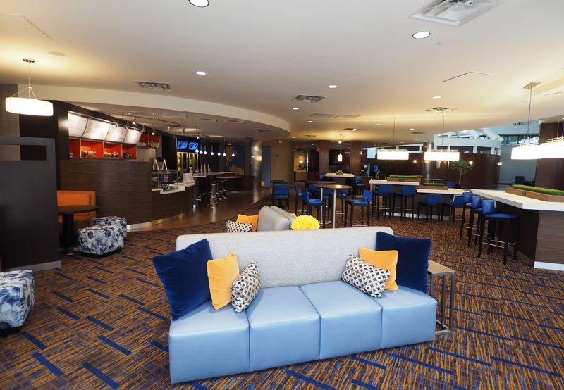 Courtyard By Marriott Columbus West - Columbus, OH