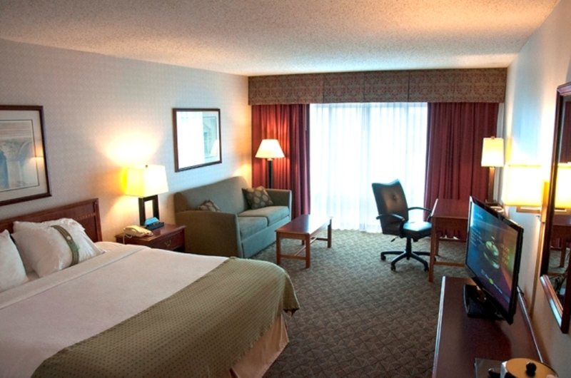 Holiday Inn UNIVERSITY PLAZA-BOWLING GREEN - Drake, KY