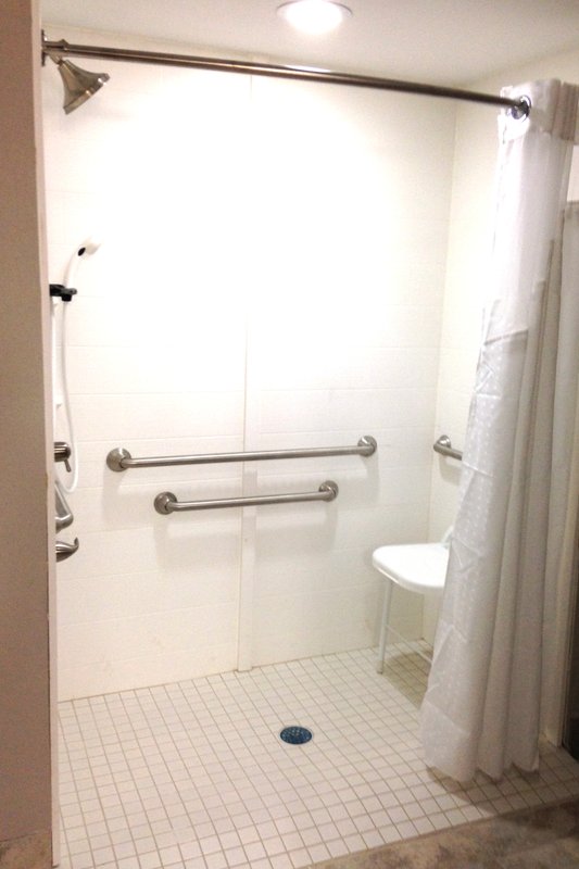 Holiday Inn Express Hotel & Suites Jackson Downtown-Coliseum - Jackson, MS