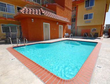 Quality Inn And Suites Cypress - Cypress, CA