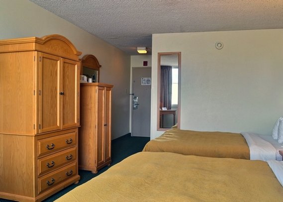 Rodeway Inn - Rawlins, WY