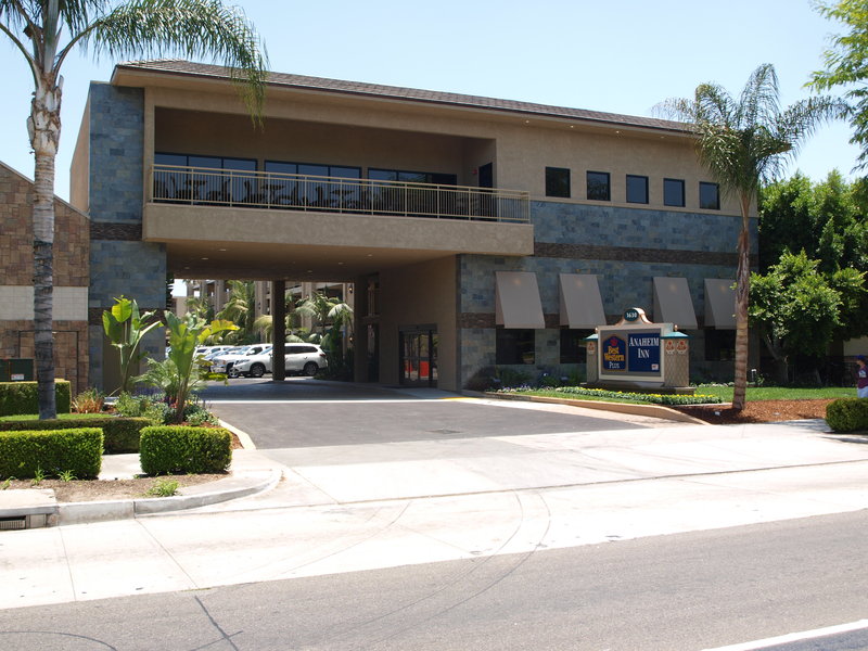 Best Western Plus - Anaheim, CA