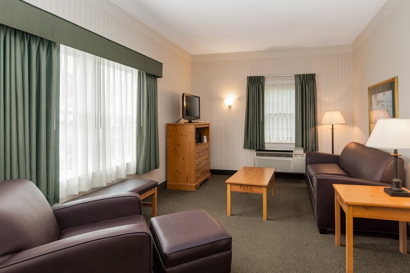 Best Western Plus-Cold Spring - Plymouth, MA