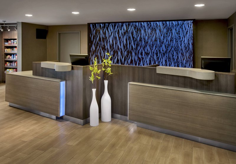 Fairfield Inn & Suites By Marriott Lenox Great Barrington/Berkshires - Great Barrington, MA