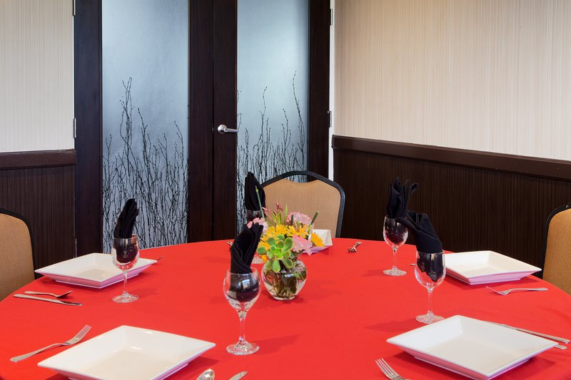 Holiday Inn Long Beach Downtown - Long Beach, CA