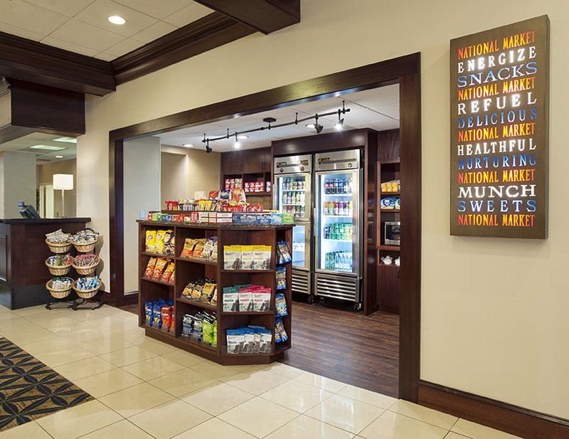 Holiday Inn NATIONAL AIRPORT/CRYSTAL CITY - Arlington, VA