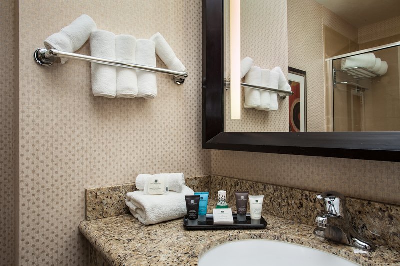Crowne Plaza Anchorage-Midtown - Anchorage, AK