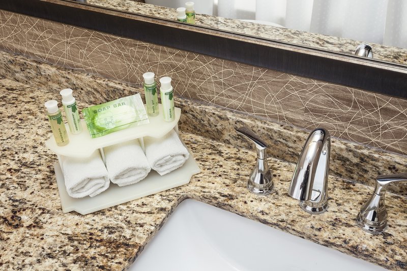 Holiday Inn Express ANCHORAGE - Whittier, AK