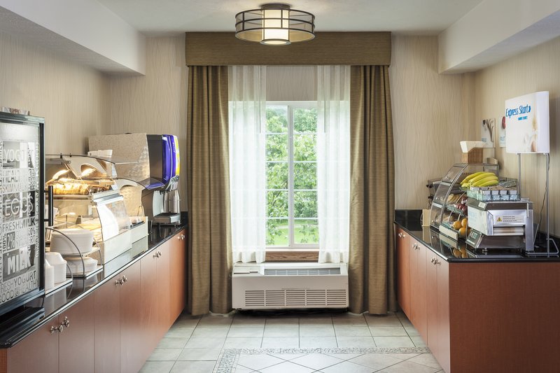 Holiday Inn Express ANCHORAGE - Whittier, AK