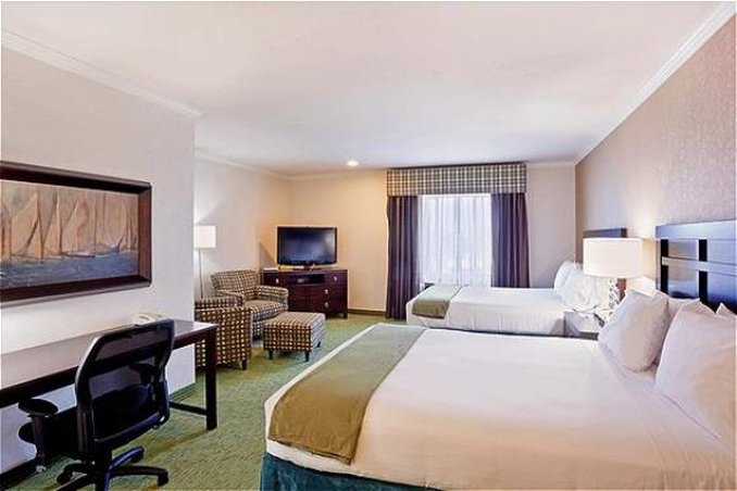 Holiday Inn Express - Puyallup, WA