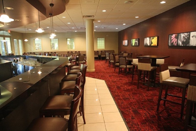 Holiday Inn MANITOWOC - Manitowoc, WI
