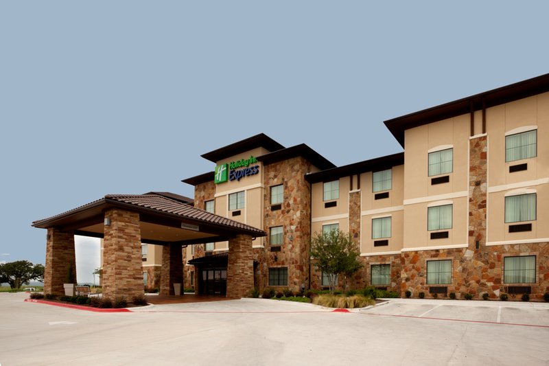 Holiday Inn Express - Tow, TX