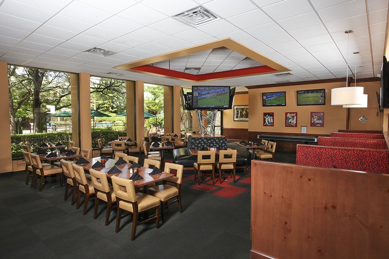 Holiday Inn Westbury-Long Island - Williston Park, NY