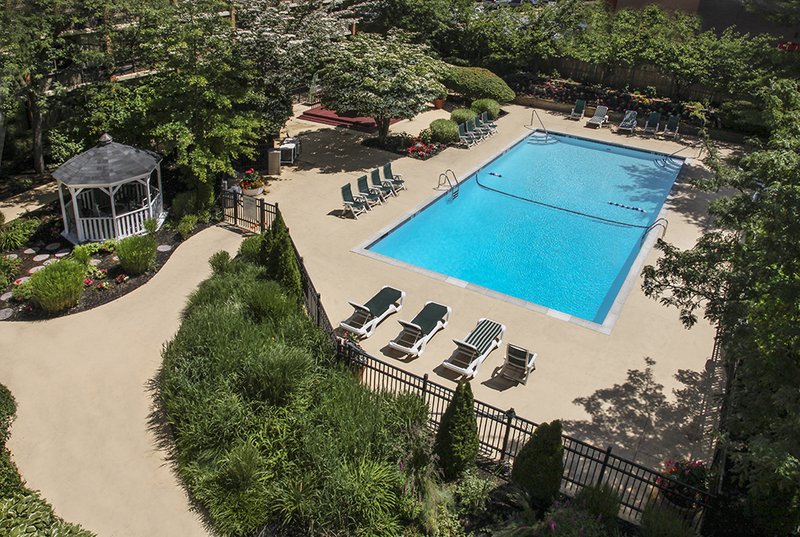 Holiday Inn Westbury-Long Island - Williston Park, NY