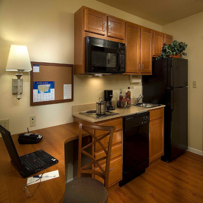 Candlewood Suites PERRYSBURG - Perrysburg, OH