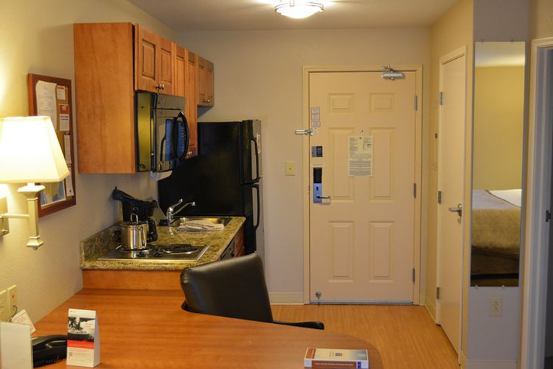 Candlewood Suites PERRYSBURG - Perrysburg, OH