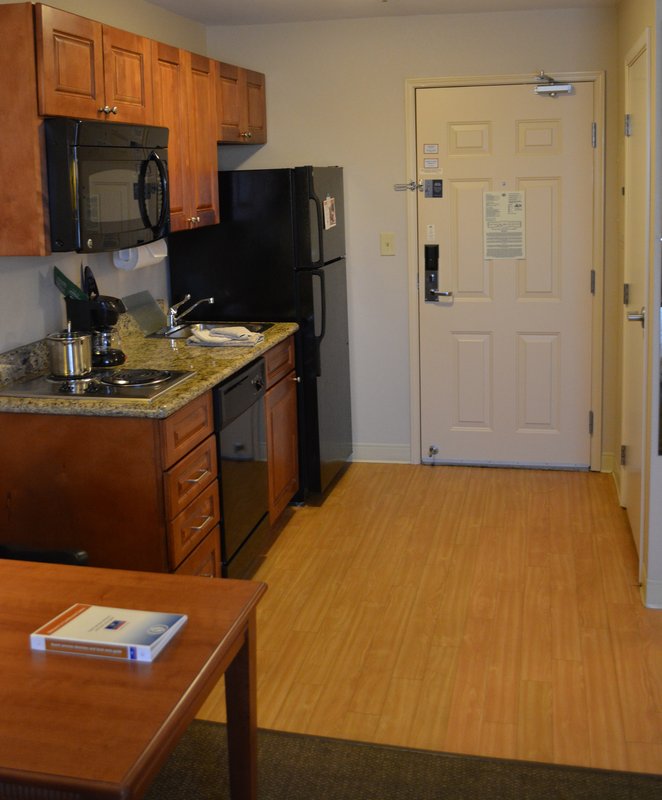 Candlewood Suites PERRYSBURG - Perrysburg, OH