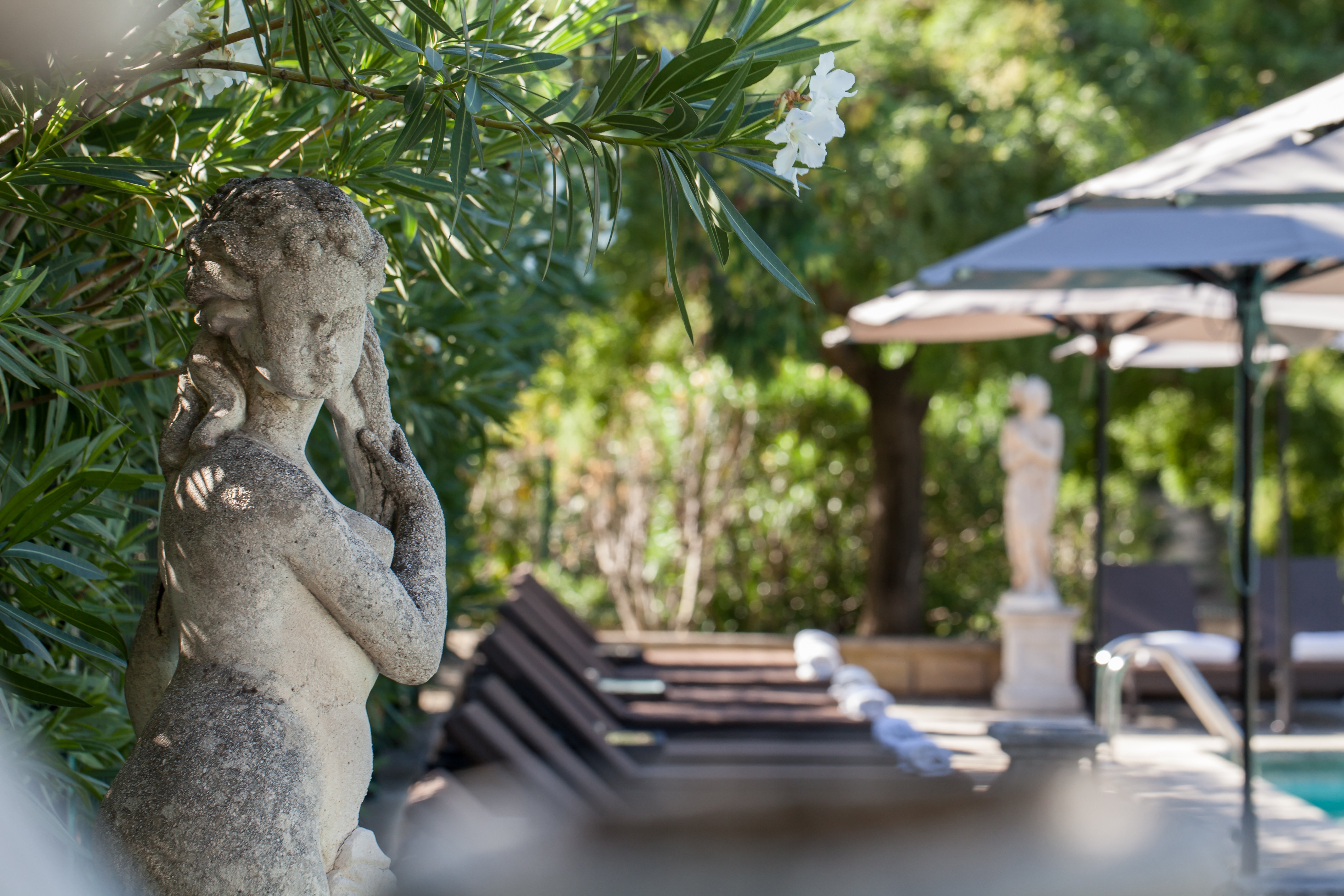 Le Vallon de Valrugues and Spa First Class St Remy de Provence, France Hotels GDS Reservation