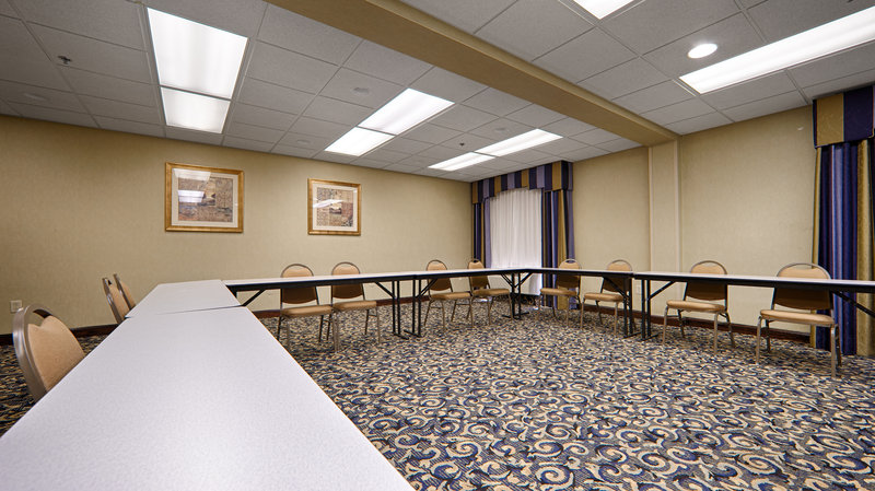 Holiday Inn Express & Suites ALBANY - Albany, GA