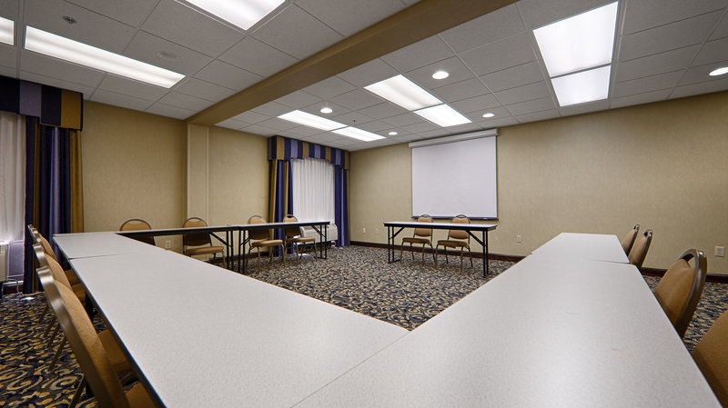 Holiday Inn Express & Suites ALBANY - Albany, GA