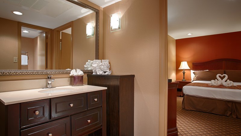 Best Western Plus - Branson, MO
