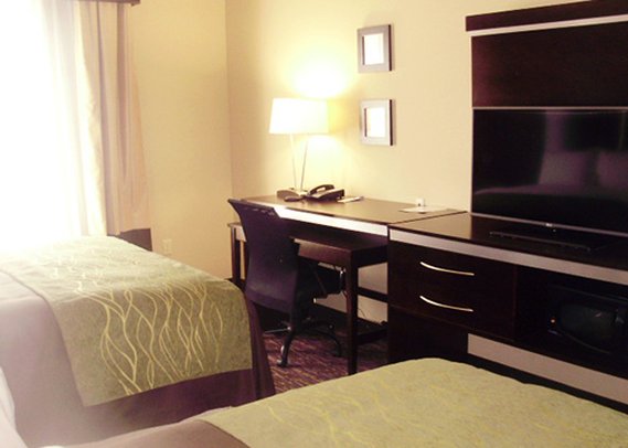 Comfort Inn & Suites - Lafayette, LA