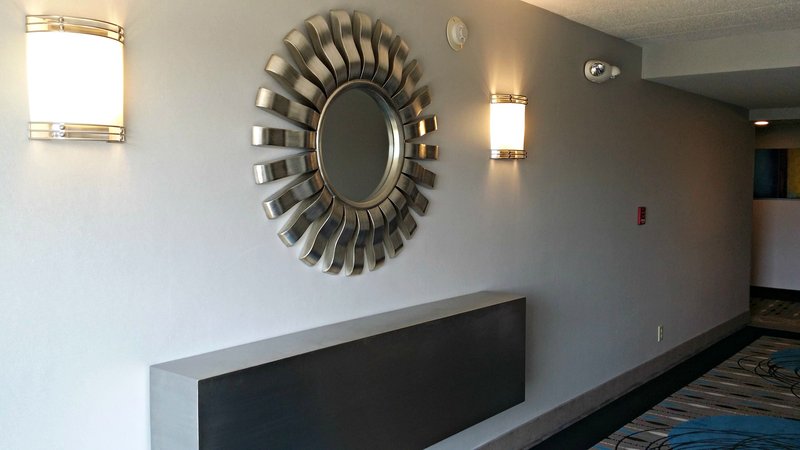 Holiday Inn Express Janesville-I-90 & US Hwy 14 - Janesville, WI