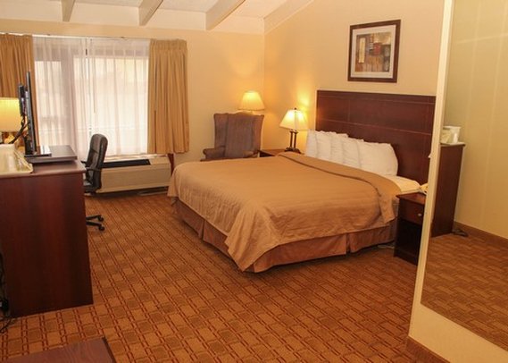 Quality Inn Airport - Buffalo, NY