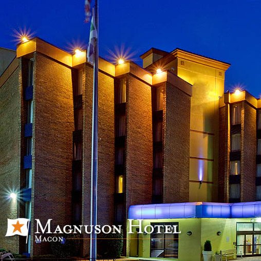 Holiday Inn Express MACON (I-75 & RIVERSIDE) - Macon, GA