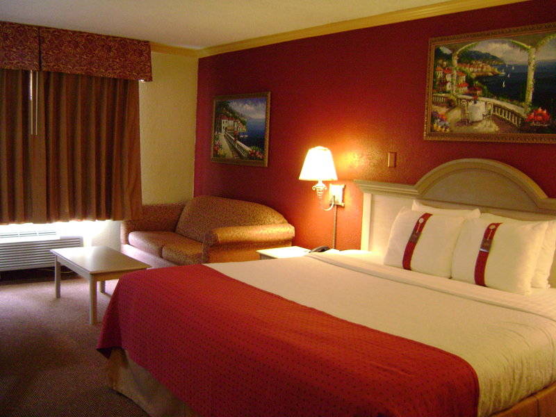 Holiday Inn Express & Suites CORPUS CHRISTI-N PADRE ISLAND - Corpus Christi, TX