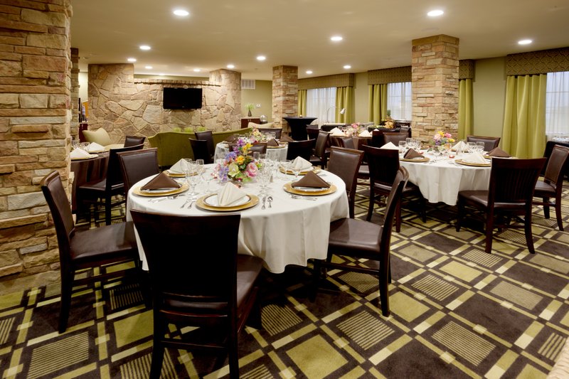 Holiday Inn Express - Tow, TX